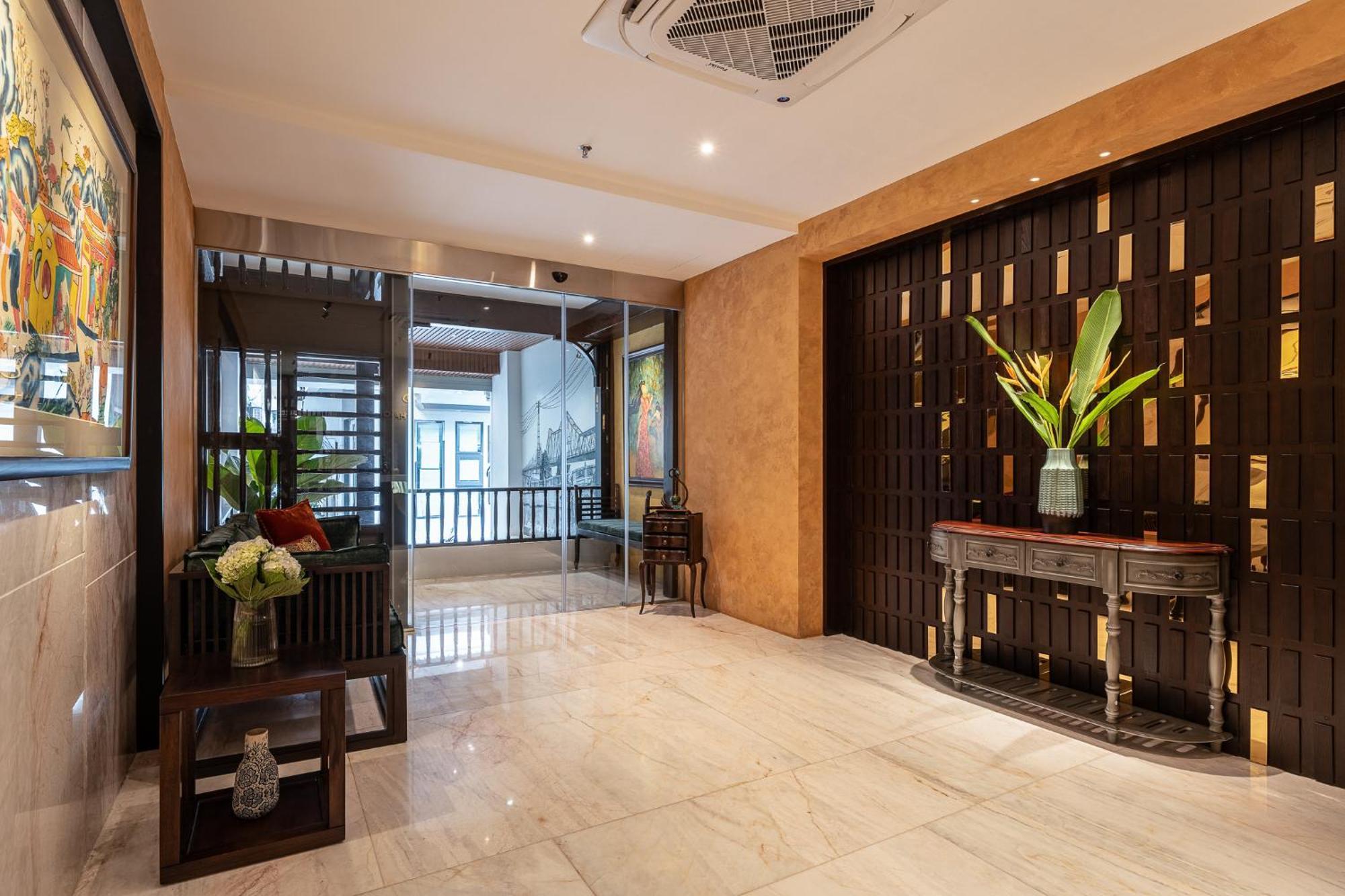 Le Parfum Apartment And Hotel Hanoi Exterior photo